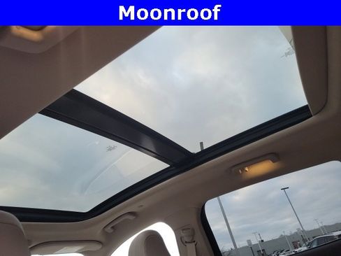 Used 2021 Lincoln Nautilus Reserve image 5