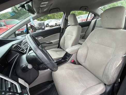 Used 2013 Honda Civic LX image 4