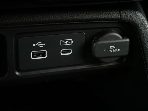 Certified 2025 Honda Pilot TrailSport image 32