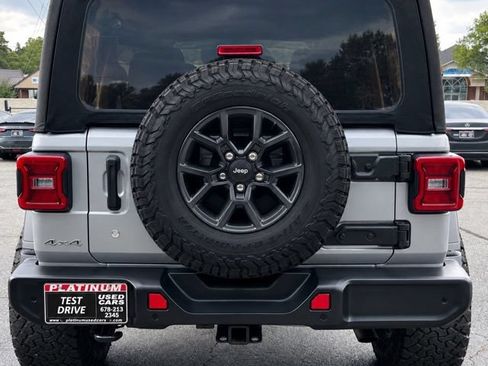 Used 2020 Jeep Wrangler Unlimited Sport S AWD/4WD image 3