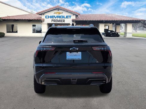 New 2026 Chevrolet Equinox ACTIV w/ Convenience Package III AWD/4WD image 7