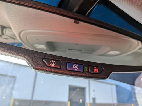 Used 2018 Chevrolet Silverado 3500 LT image 28