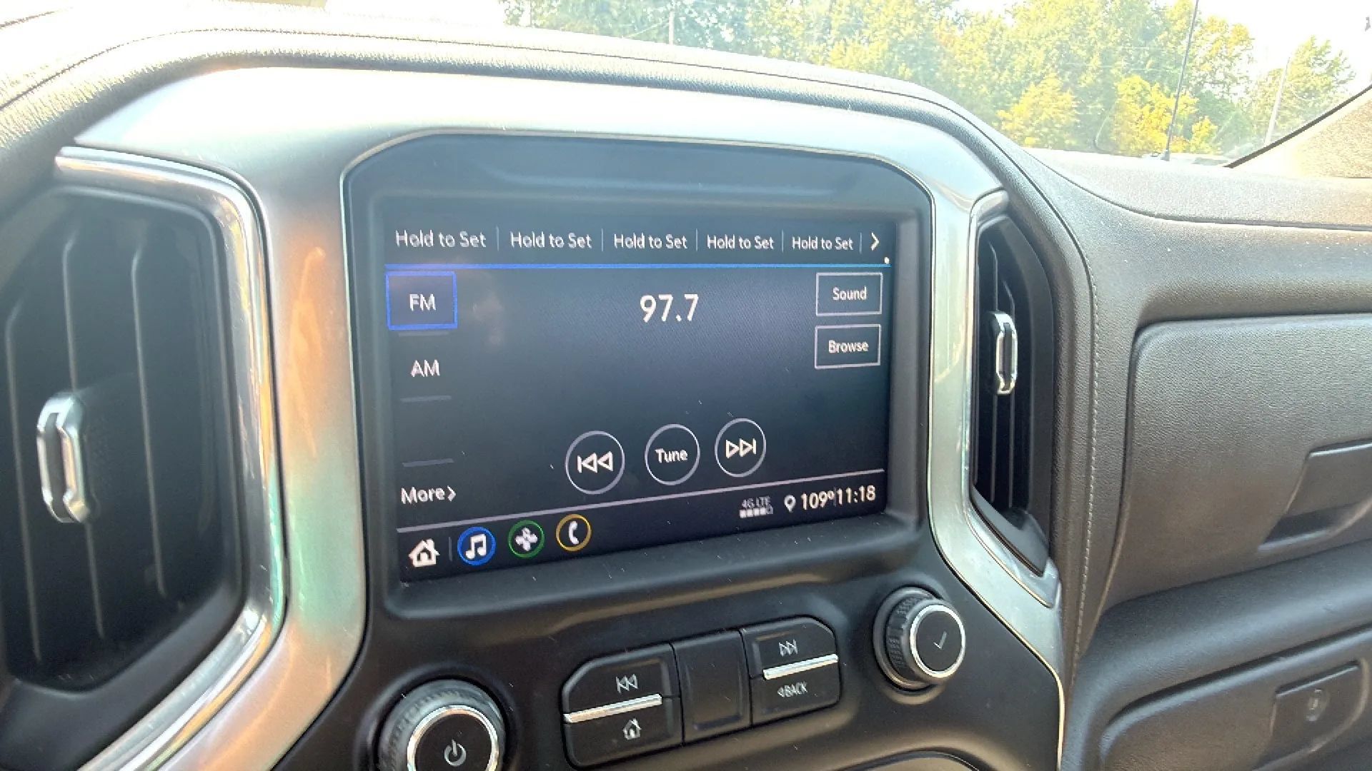 Used 2020 Chevrolet Silverado 1500 LT w/ All-Star Edition AWD/4WD image 21
