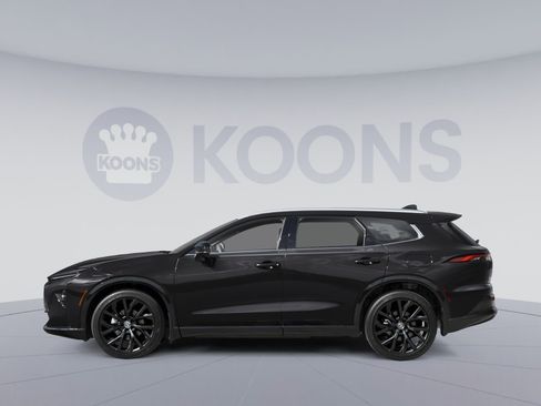 New 2026 Toyota Crown Signia AWD/4WD image 4