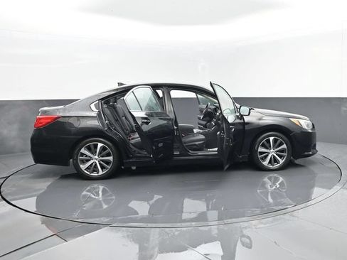 Used 2016 Subaru Legacy 2.5i Limited AWD/4WD image 30