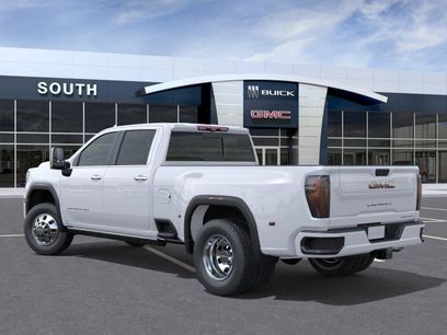 New 2026 GMC Sierra 3500 Denali w/ Denali Reserve Package