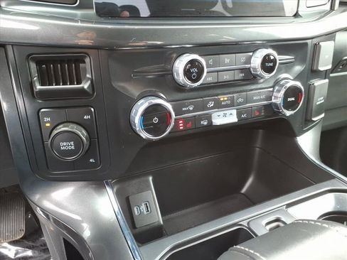 Certified 2022 Ford F150 XLT w/ Equipment Group 302A High image 20