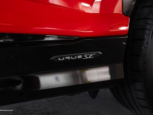 New 2025 Lamborghini Urus SE image 7