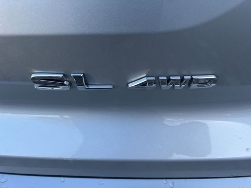 Certified 2025 Nissan Pathfinder SL w/ SL Premium Package image 34