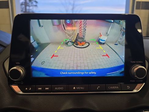 Used 2021 Nissan Sentra SV image 22