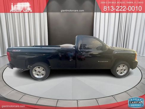Used 2010 Chevrolet Silverado 1500 W/T image 4