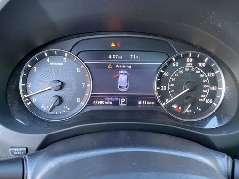 Used 2020 INFINITI QX50 Essential image 12