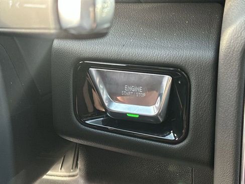 New 2026 GMC Yukon XL Denali w/ Denali Reserve Package image 17