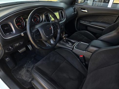 Used 2022 Dodge Charger R/T w/ Plus Group RWD image 12