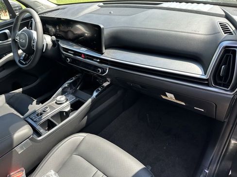 New 2025 Kia Sorento EX image 27