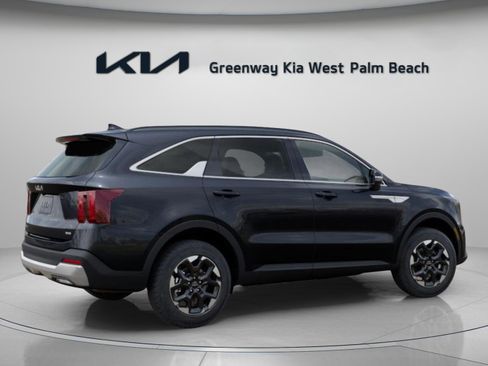 New 2026 Kia Sorento S image 8
