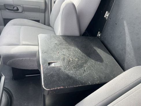 Used 2013 Ford E-150 and Econoline 150 E-150 image 22