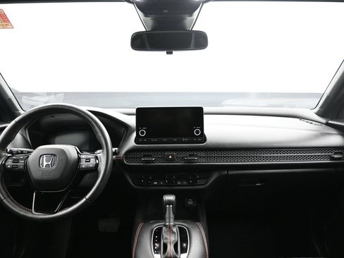 Used 2025 Honda HR-V Sport image 20