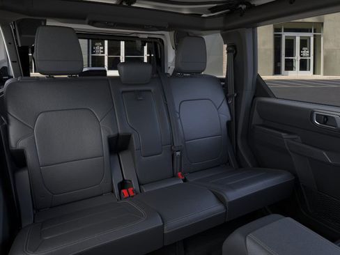 New 2026 Ford Bronco Badlands image 11