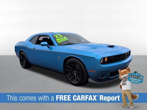 Used 2023 Dodge Challenger R/T Scat Pack RWD image 2