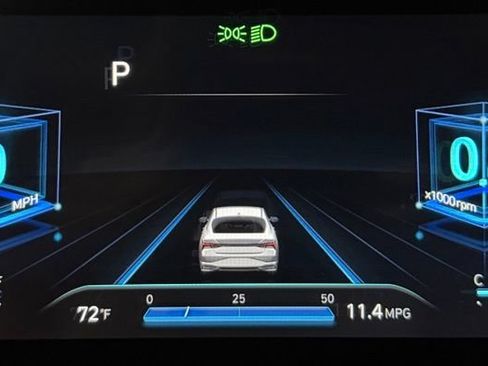 Certified 2023 Hyundai Elantra SEL w/ Convenience Package FWD image 17