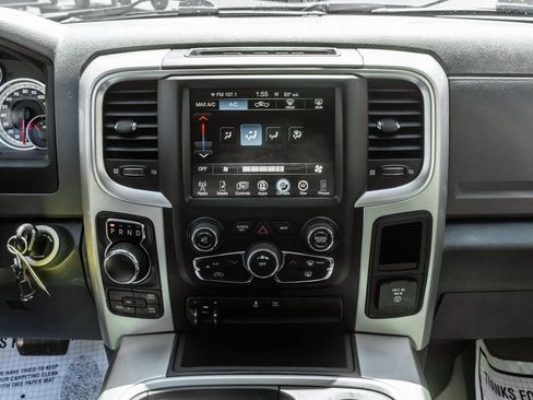 Used 2016 RAM 1500 Classic SLT w/ SLT Plus D←cor Group AWD/4WD image 16