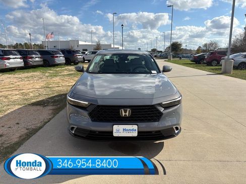 New 2025 Honda Accord Hybrid Touring image 2