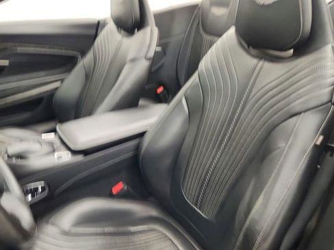 Used 2019 Aston Martin DB11 Volante RWD image 29