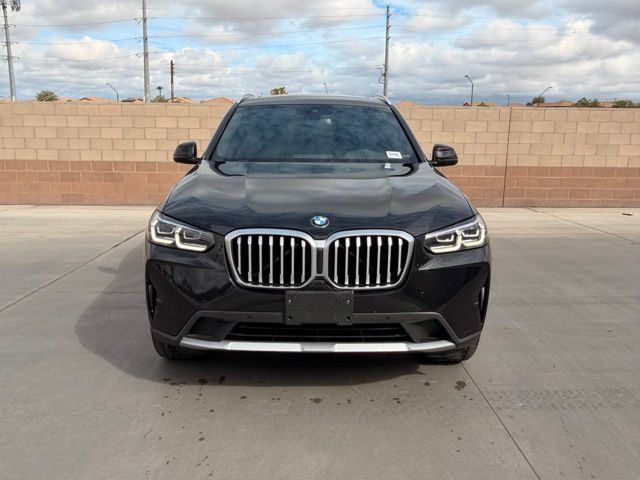 Used 2023 BMW X3 sDrive30i w/ Convenience Package RWD image 3