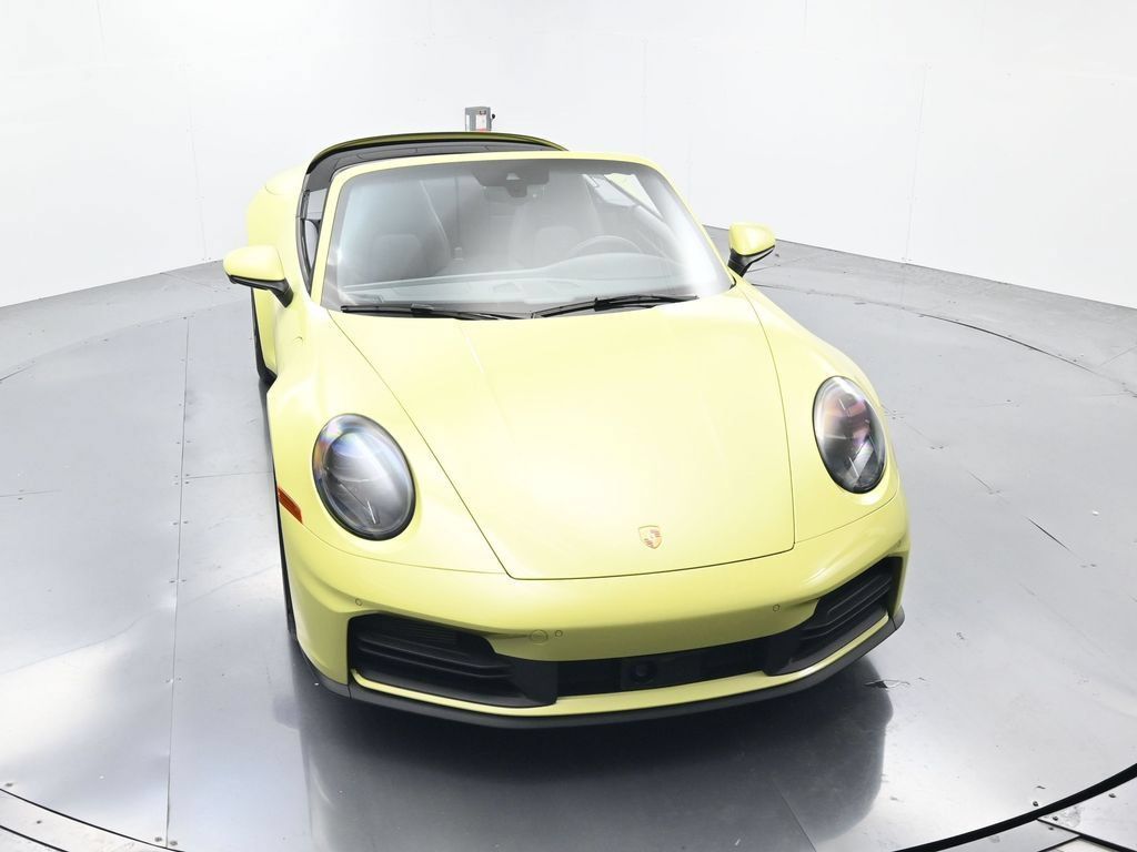 Certified 2025 Porsche 911 Carrera RWD image 47