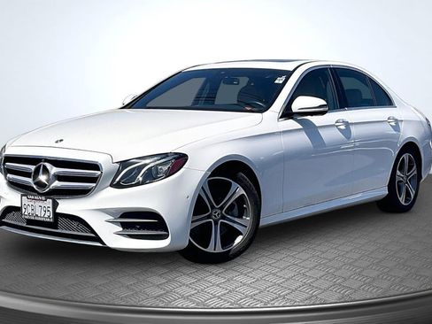 Used 2019 Mercedes-Benz E 300 w/ Premium 1 Package image 12
