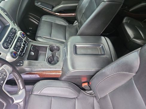 Used 2020 GMC Yukon SLT image 26