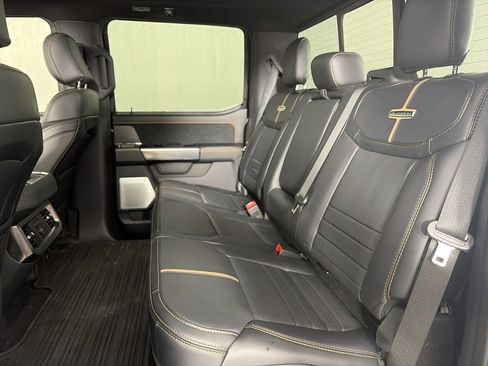 Used 2024 Ford F350 Platinum w/ FX4 Off-Road Package image 13