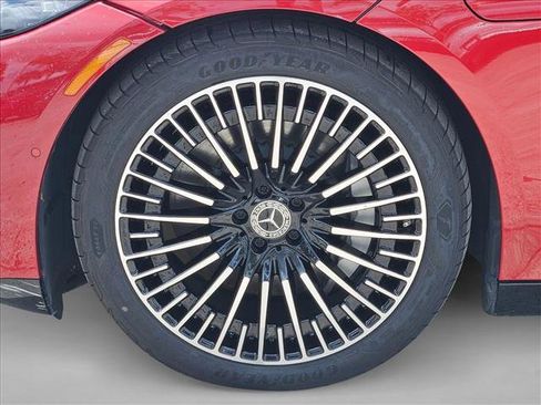 Certified 2023 Mercedes-Benz EQS 580 4MATIC Sedan image 22