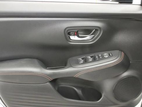 Used 2023 Honda HR-V Sport image 20