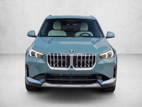 Used 2026 BMW X1 xDrive28i w/ Technology Package AWD/4WD image 2