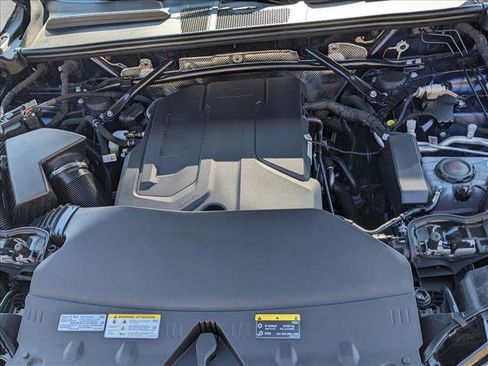 Used 2025 Audi Q5 Premium image 18