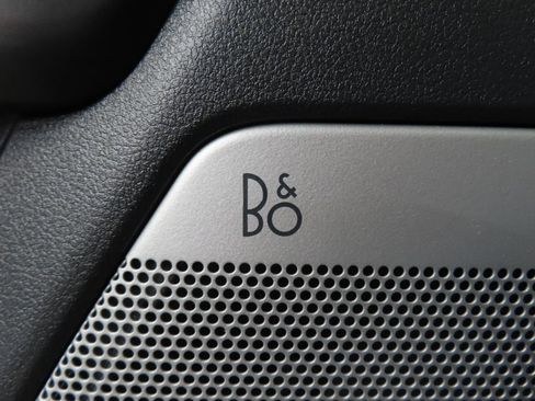 Used 2024 Ford F150 XLT w/ Equipment Group 303A High image 73