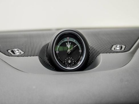 Used 2021 Maserati Levante GTS image 29