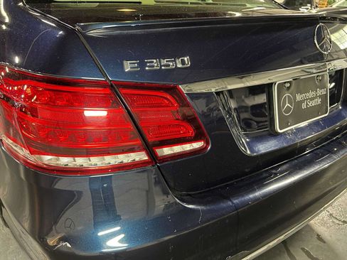 Used 2014 Mercedes-Benz E 350 4MATIC Sedan image 14