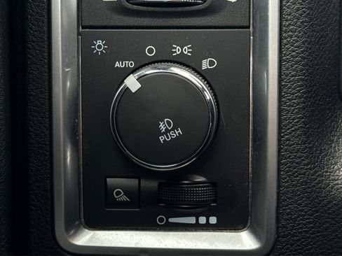 Used 2014 RAM 3500 Lone Star RWD image 46