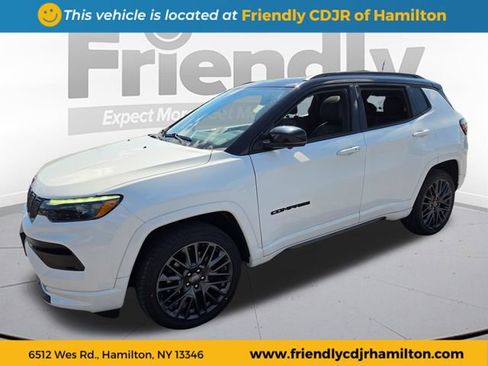 Used 2023 Jeep Compass High Altitude w/ Driver Assist Group I AWD/4WD image 1