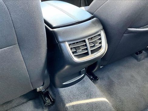 Used 2024 Chevrolet Malibu LT image 10