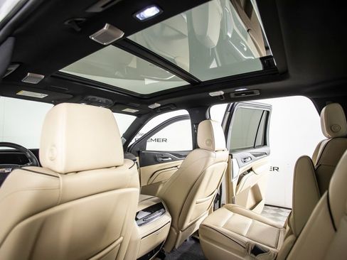 Used 2022 Cadillac Escalade Premium Luxury w/ Touring Package AWD/4WD image 26