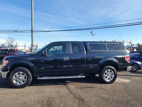 Used 2013 Ford F150 XLT w/ XLT Chrome Pkg image 2