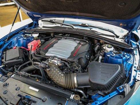 Used 2021 Chevrolet Camaro SS RWD image 41