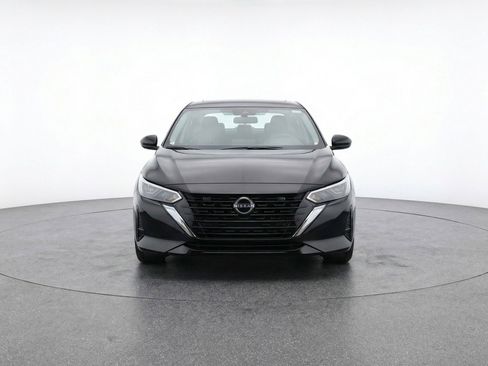 Used 2025 Nissan Sentra SV FWD image 2