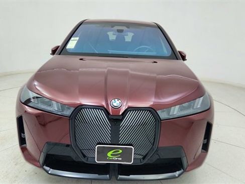Used 2026 BMW iX xDrive45 image 2
