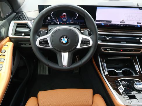 Used 2026 BMW X7 xDrive40i w/ Executive Package AWD/4WD image 10