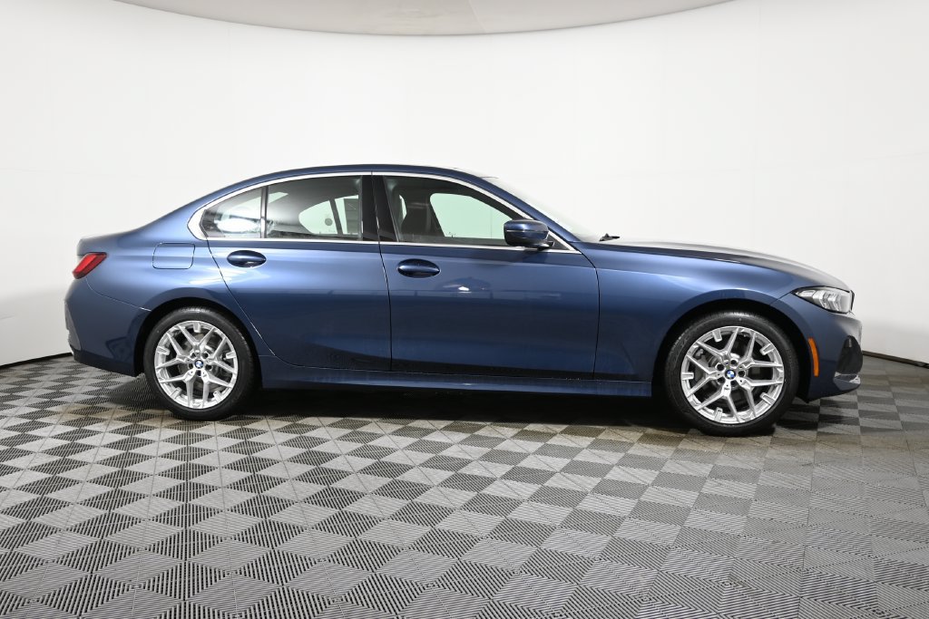 Used 2026 BMW 330i xDrive Sedan w/ Convenience Package AWD/4WD image 8